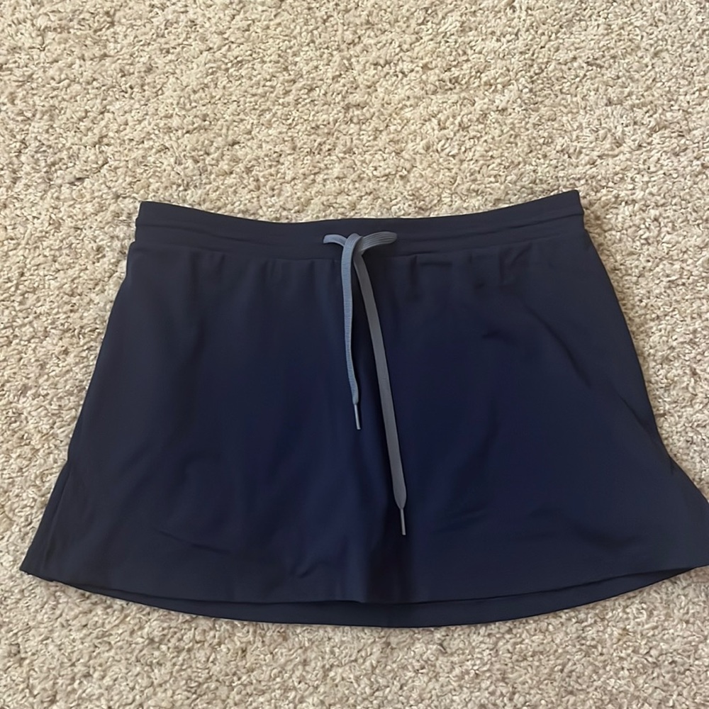 Outdoor Voices skirt